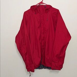 L.L. Bean Men's Vibrant Red Windbreaker - L